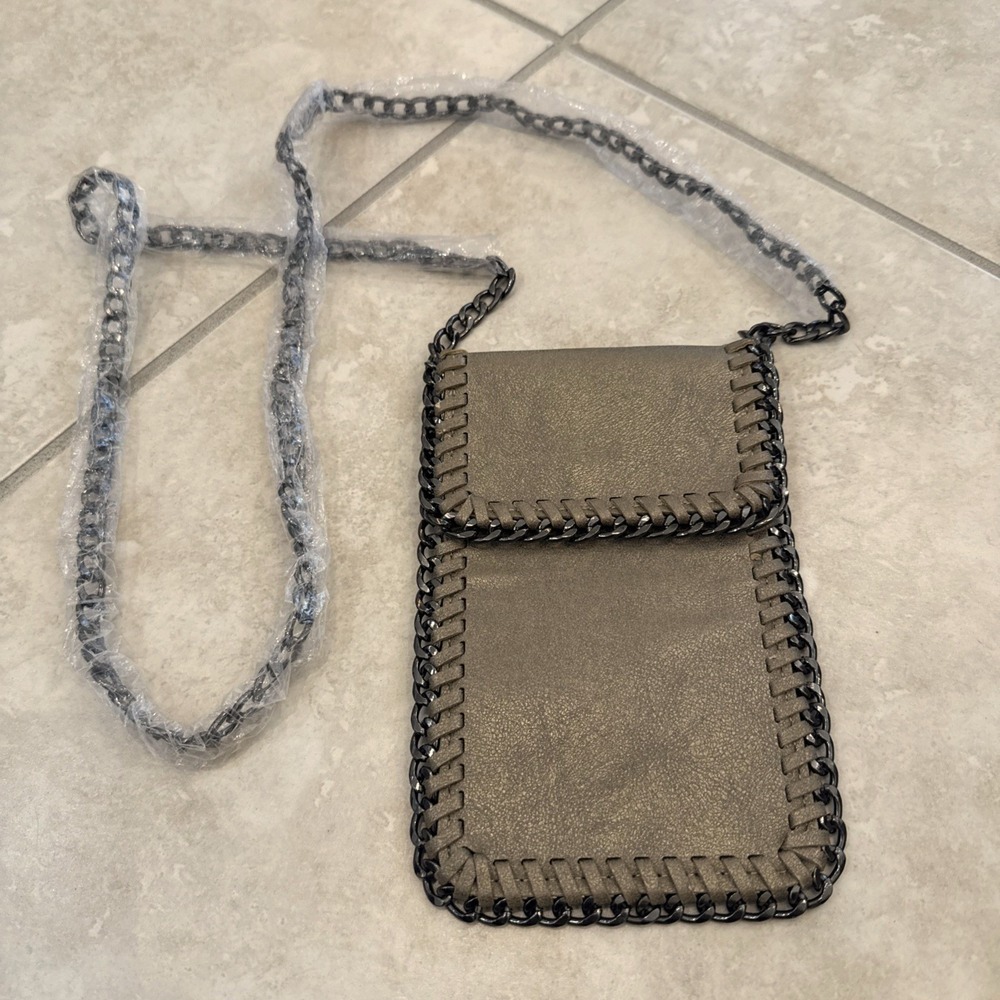 NEW Gold Metallic Faux Leather Crossbody  Shoulder Purse Cell‎ Phone Bag Chain